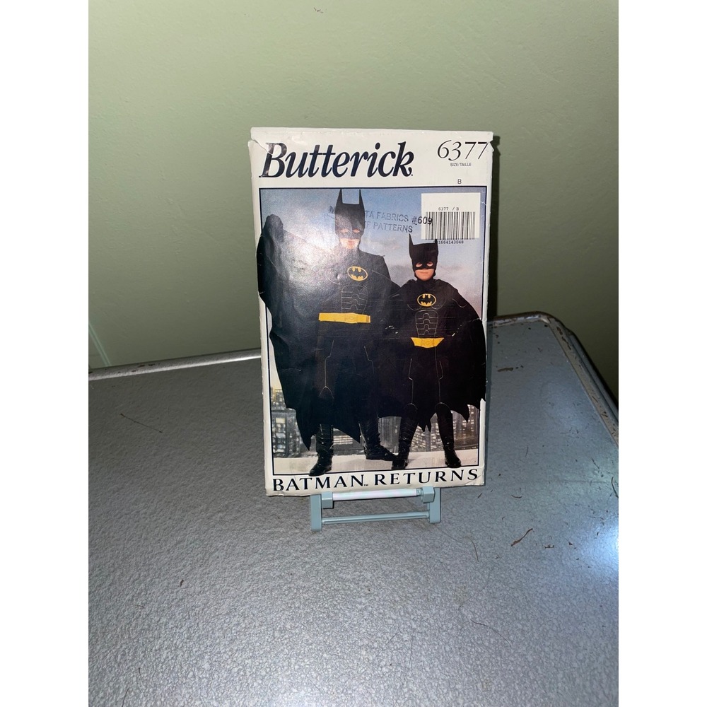 Vintage 1992 Butterick 6377 Batman Returns Costume Sewing Pattern Mens Boys DC